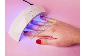 UV Led лампа за маникюр