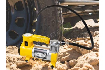 Универсален 12V компресор 4х4 Универсален 12V компресор 4х4
