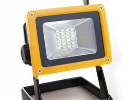 LED прожектор с акумулаторни батерии-foto2