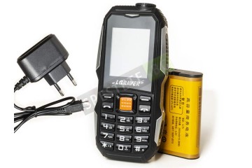 Удароустойчив GSM с две SIM карти-foto3