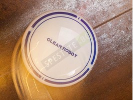 Мини прахосмукачка робот-foto3