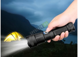 Влагоустойчив фенер с презареждаща батерия