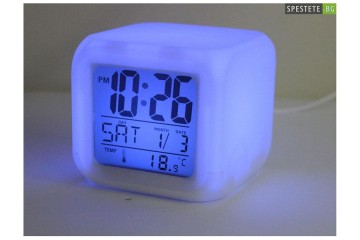 Дигитален LED часовник с аларма