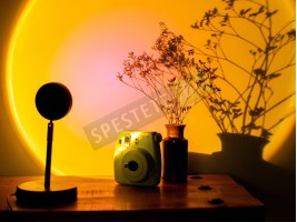 Лампа прожектор на залез-foto3