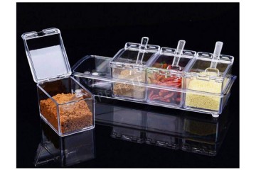 Комплект за подправки