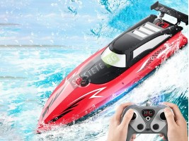 Лодка с дистанционно Лодка с дистанционно