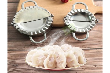 Метална форма за равиоли 2бр. Метална форма за равиоли 2бр.