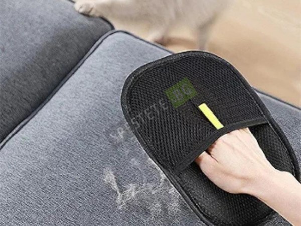 Ръкавица за почистване на косми